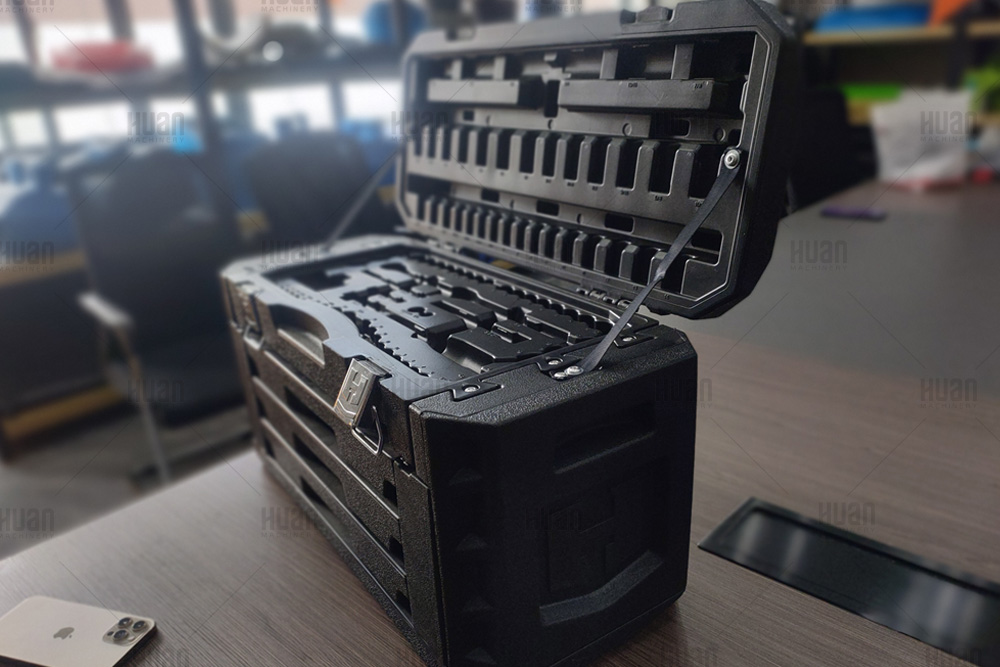 Double layer plastic tool storage case