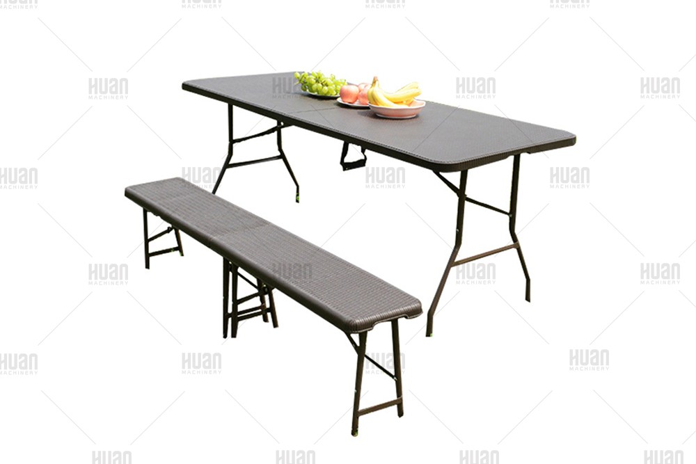 Wholesale outdoor portable camping plastic folding table