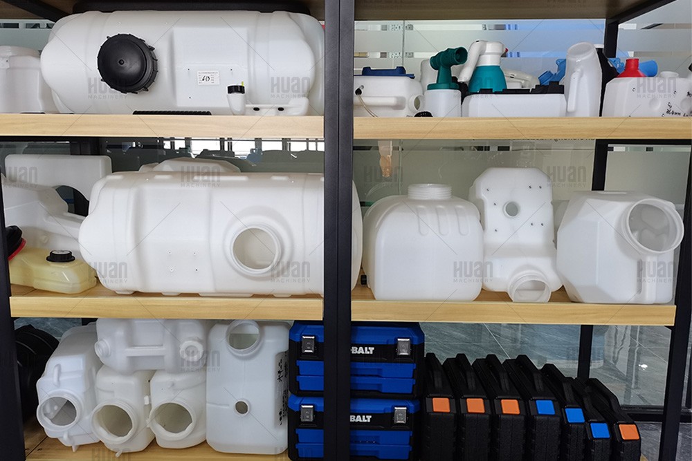 Plastic blow products factory