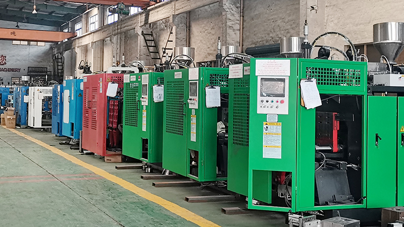 Frequency converter of extrusion blow molding machine